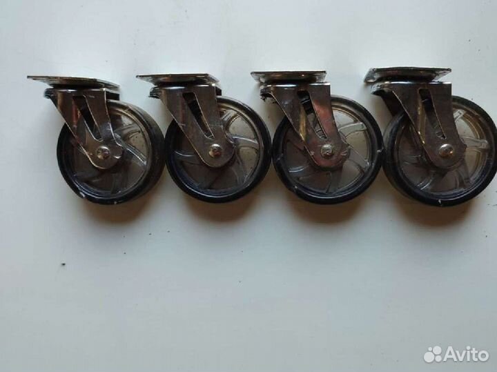 Колеса для тележки поворотные б/у