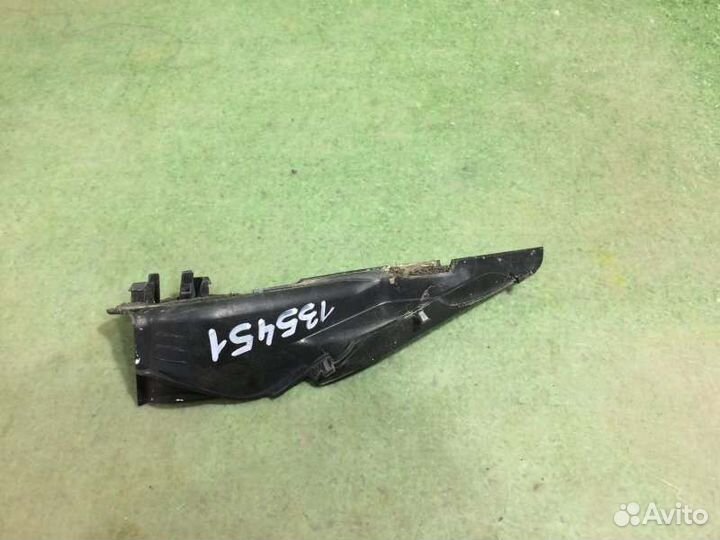 Уголок жабо правый Subaru Impreza GH2 EL154 2011