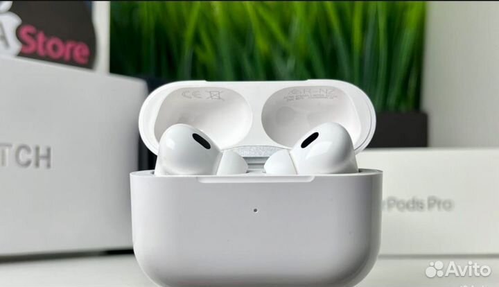 Новый комплект Apple Watch 8 + AirPods PRO 2