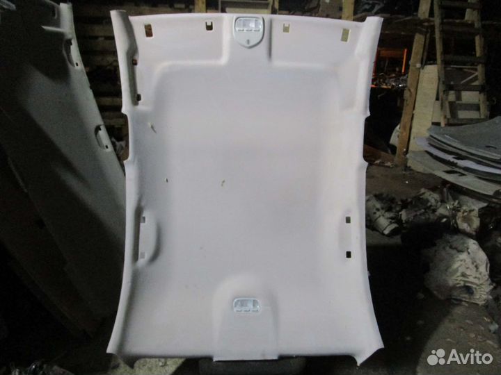 Обшивка потолка Peugeot 408