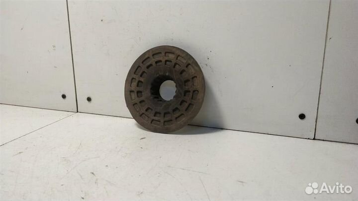 Проставка пружины Opel Astra J