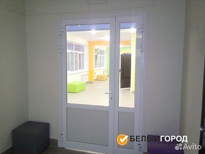 Дверь пластиковая пвх входная