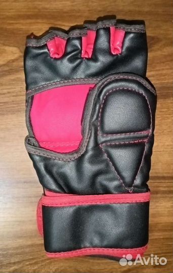 Перчатки для мма