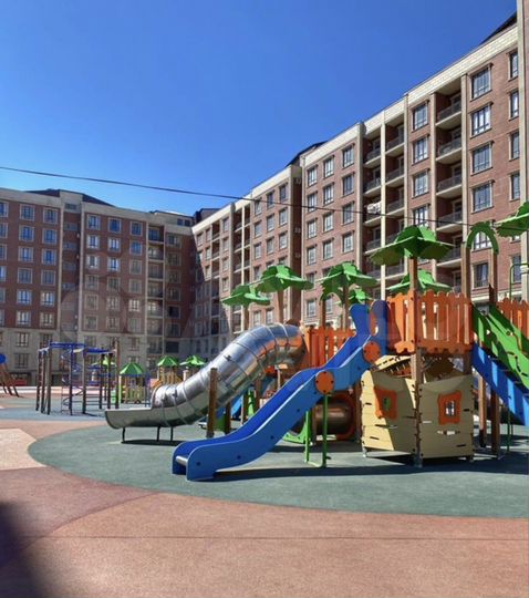 2-к. квартира, 74 м², 7/10 эт.