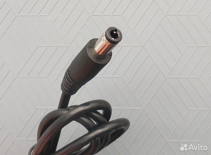 Блок питания 12V 1A штекер 5.5x2.5 мм