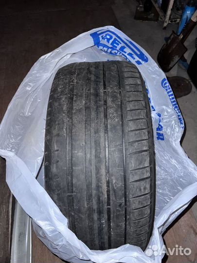 Michelin Pilot Sport 4 255/40 R19 100