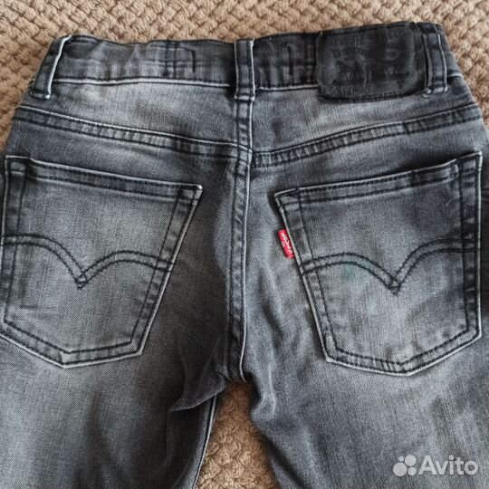 Джинсы для девочки levi's