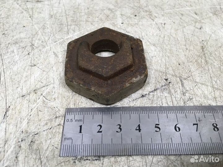 Шайба эксцентриковая Volkswagen Transporter T4