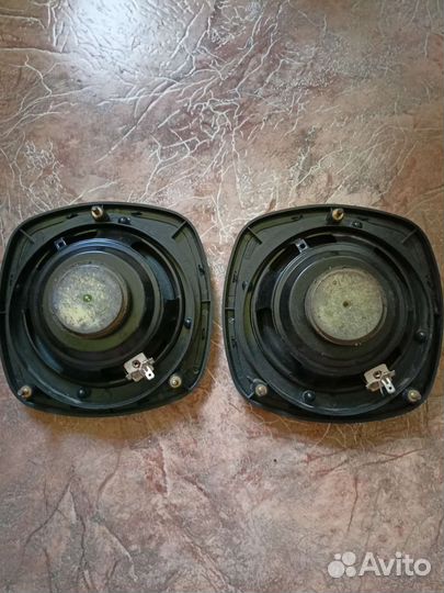 Колонки в авто