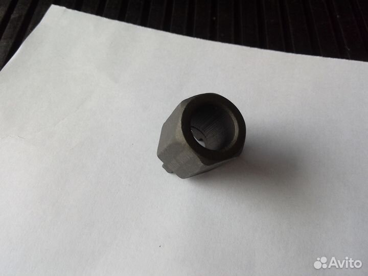 Головка для демонтажа опорного подшипника