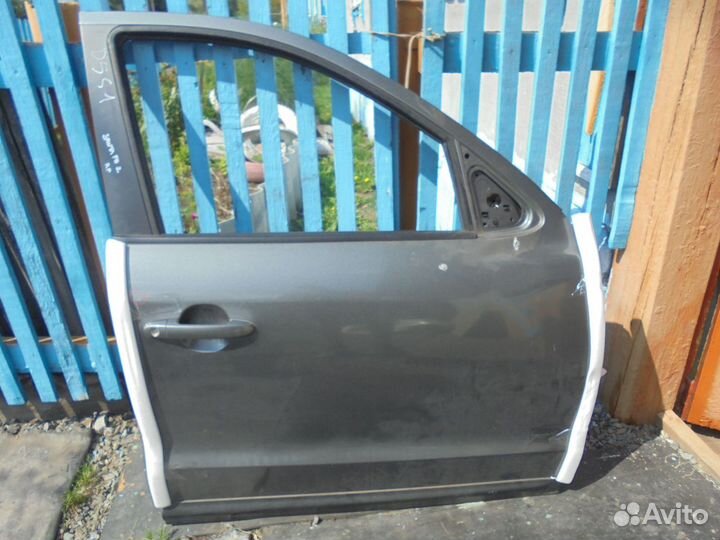 Дверь передняя правая Hyundai Santa Fe 2 CM