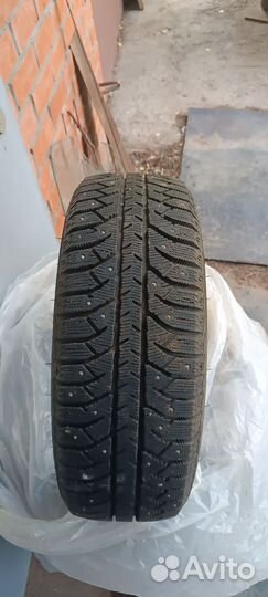 Bridgestone Ice Cruiser 7000S 195/55 R16