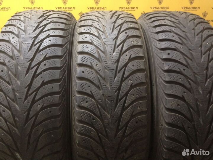 Yokohama Ice Guard IG35 215/60 R17