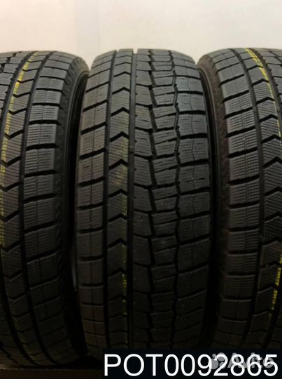 Dunlop Winter Maxx WM02 215/65 R16 99R