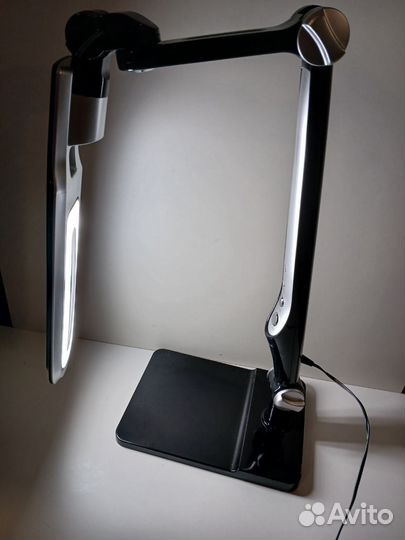 Лампа настольная