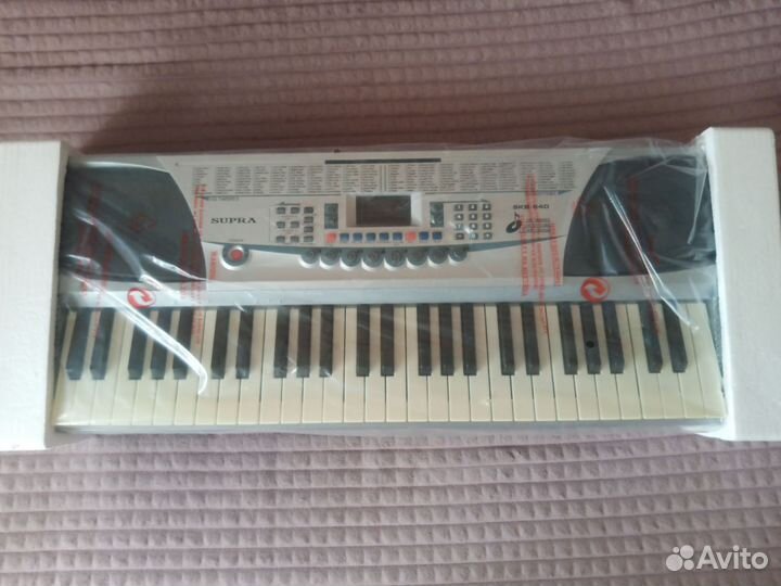 Продам электронный синтезатор