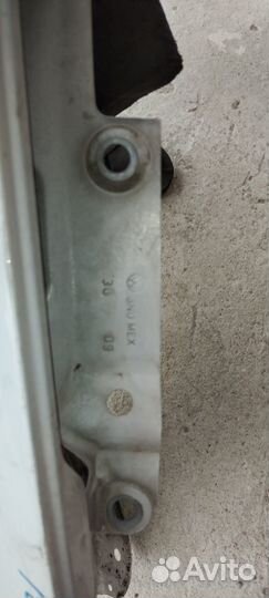 Крыло переднее правое на volkswagen golf 6