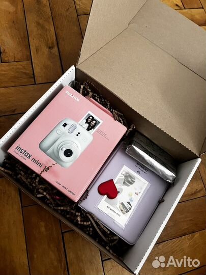 Instax mini 12 подарочный набор