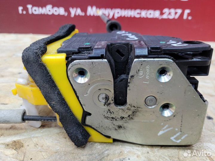 Замок двери передний левый Kia Ceed JD