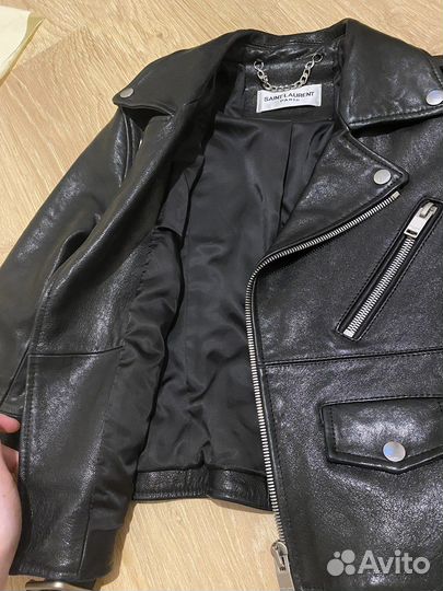 Куртка из натуральной кожи