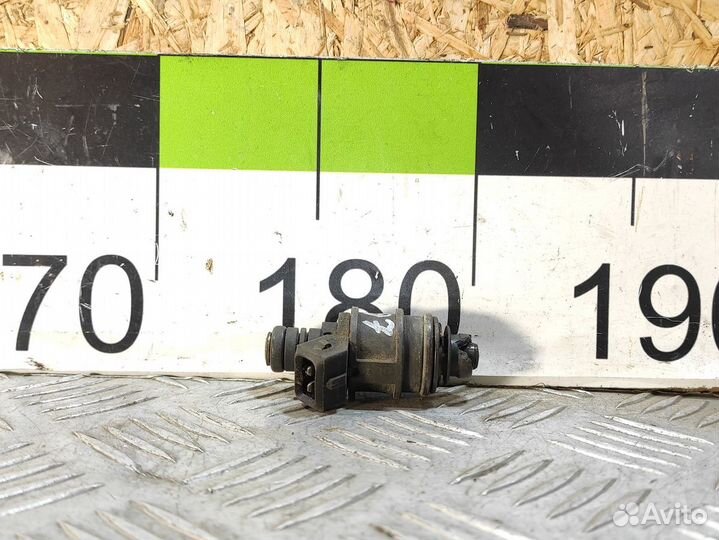 Форсунка двигателя Opel Astra G