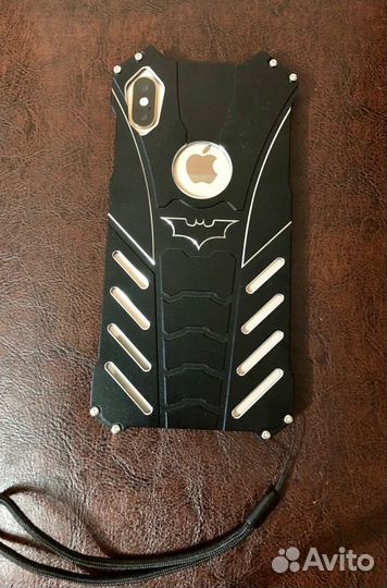 Чехлы для iPhone XS Max и 11 pro