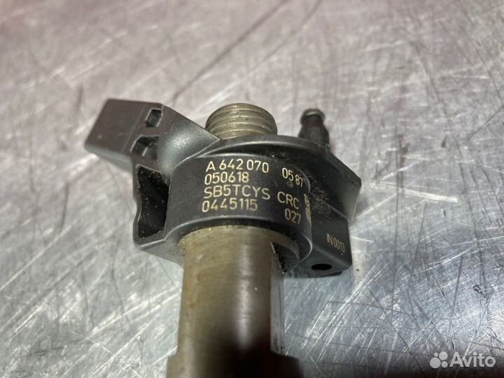 Форсунка Mercedes Gl X164 OM642 3.0 CDI 2010