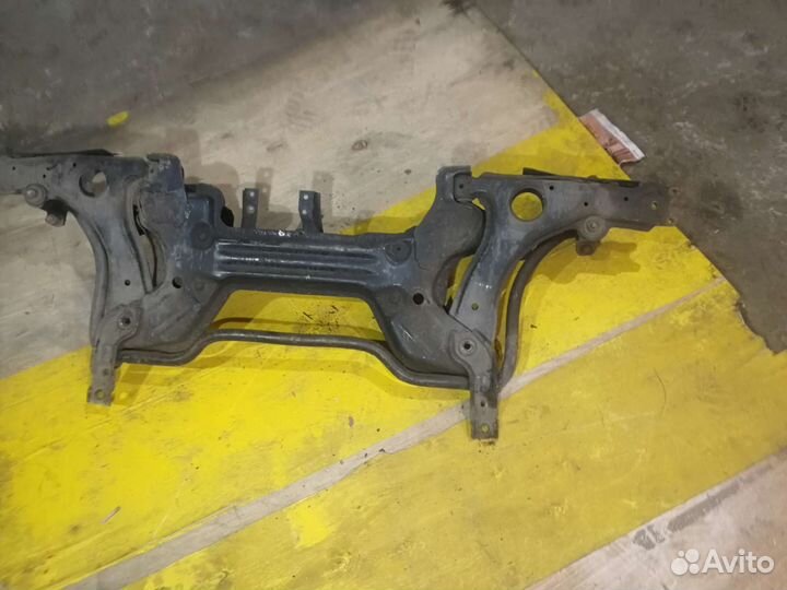 Volkswagen passat b3,4, подрамник