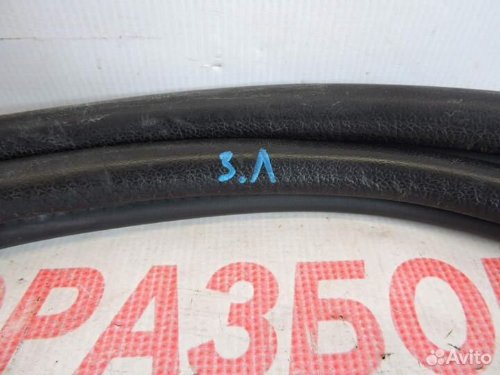 Уплотнитель двери для Fiat Albea 2003-2012г