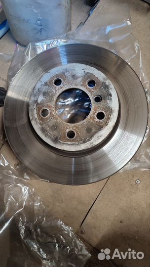 Диск тормозной передний BMW X3 e83