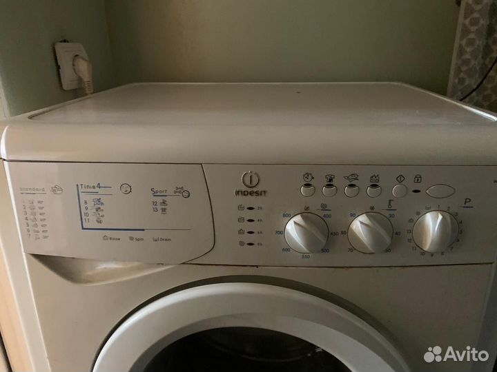 Стиральная машинка indesit