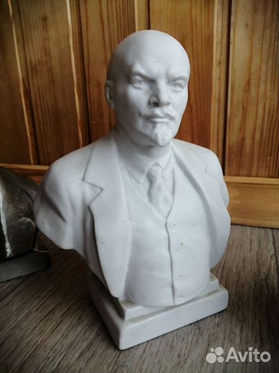 Статуэтки фарфоровые бюсты Ленин лфз СССР
