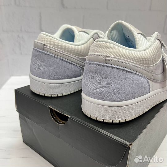 Air Jordan 1 Low Paris (27.5см)