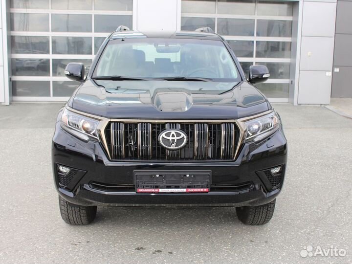 Toyota Land Cruiser Prado 2.8 AT, 2022, 70 км