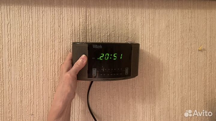 Радио часы будильник