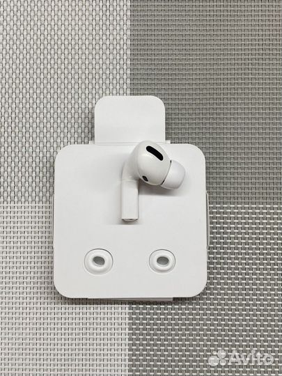 Airpods pro оригинал левый кейс