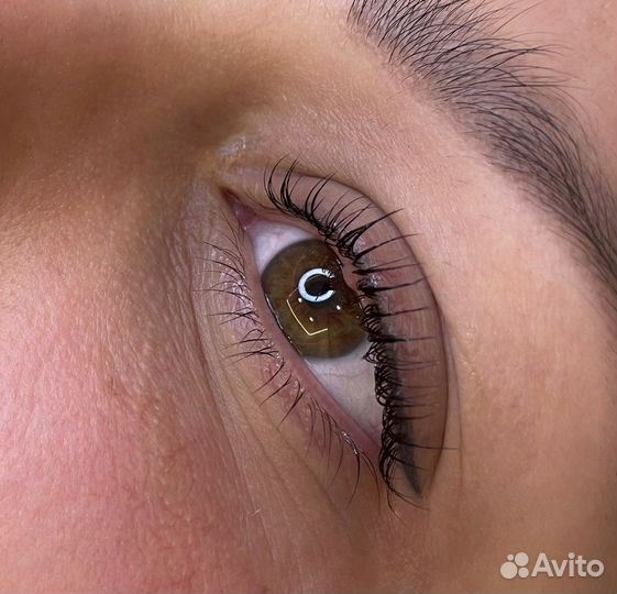 Оформление бровей