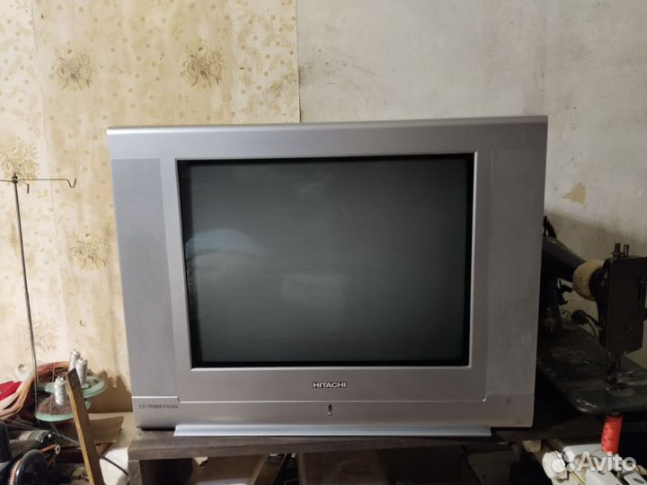 Телевизор hitachi