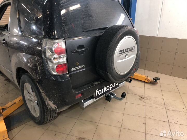 Фаркоп на Suzuki Grand Vitara