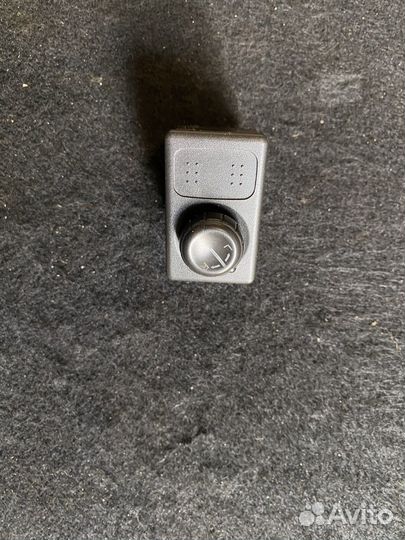 Кнопка регулировки зеркал Nissan Almera N16