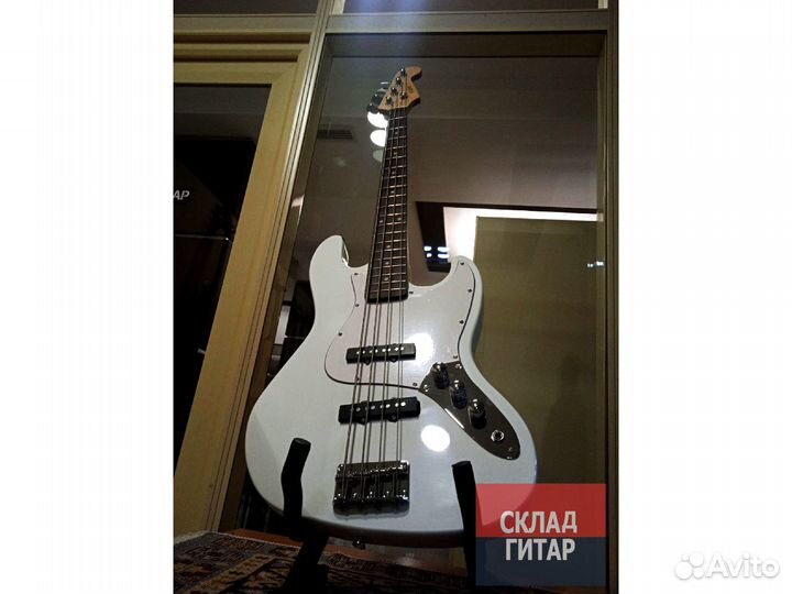 Бас-гитара Fabio JB-10 WH