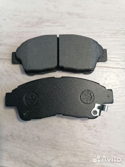Колодки тормозные передние Toyota Mark II