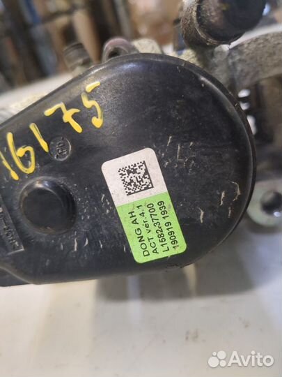 Суппорт Hyundai Sonata 8 2019, 2020