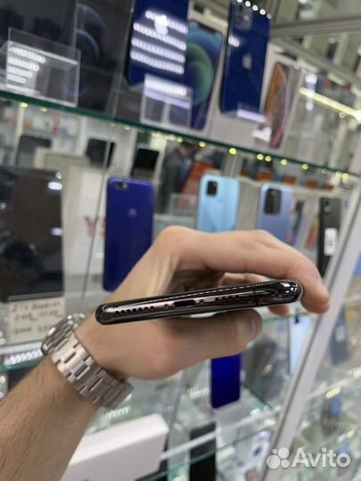 iPhone 11 Pro Max, 256 ГБ