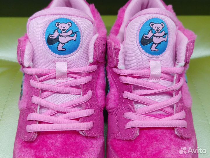 Nike sb dunk low grateful dead bears pink