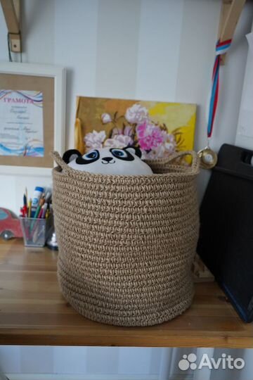 Корзина вязанная из джута