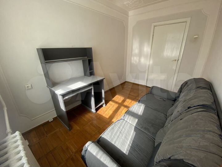 4-к. квартира, 85 м², 3/9 эт.