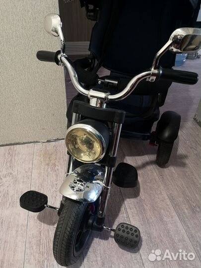 Трехколесный велосипед с ручкой choper
