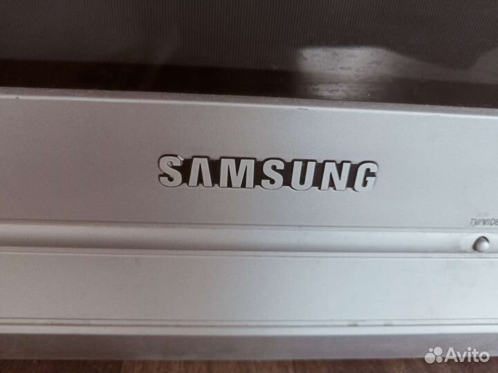 Телевизор samsung