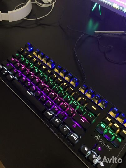 Игровая механическая клавиатура